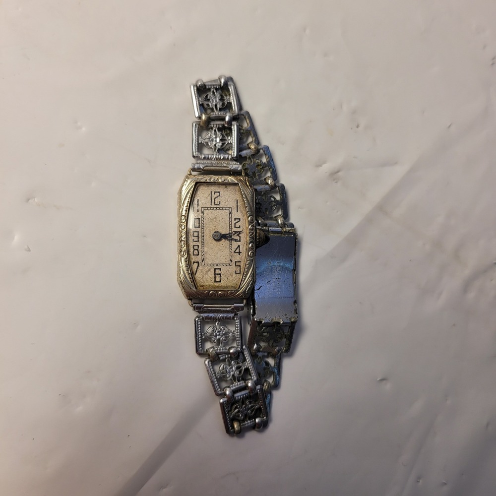 Vintage‎ Elgin Giant 14k Solid Gold Watch Filigree 1920s Lady Crosby WORKS